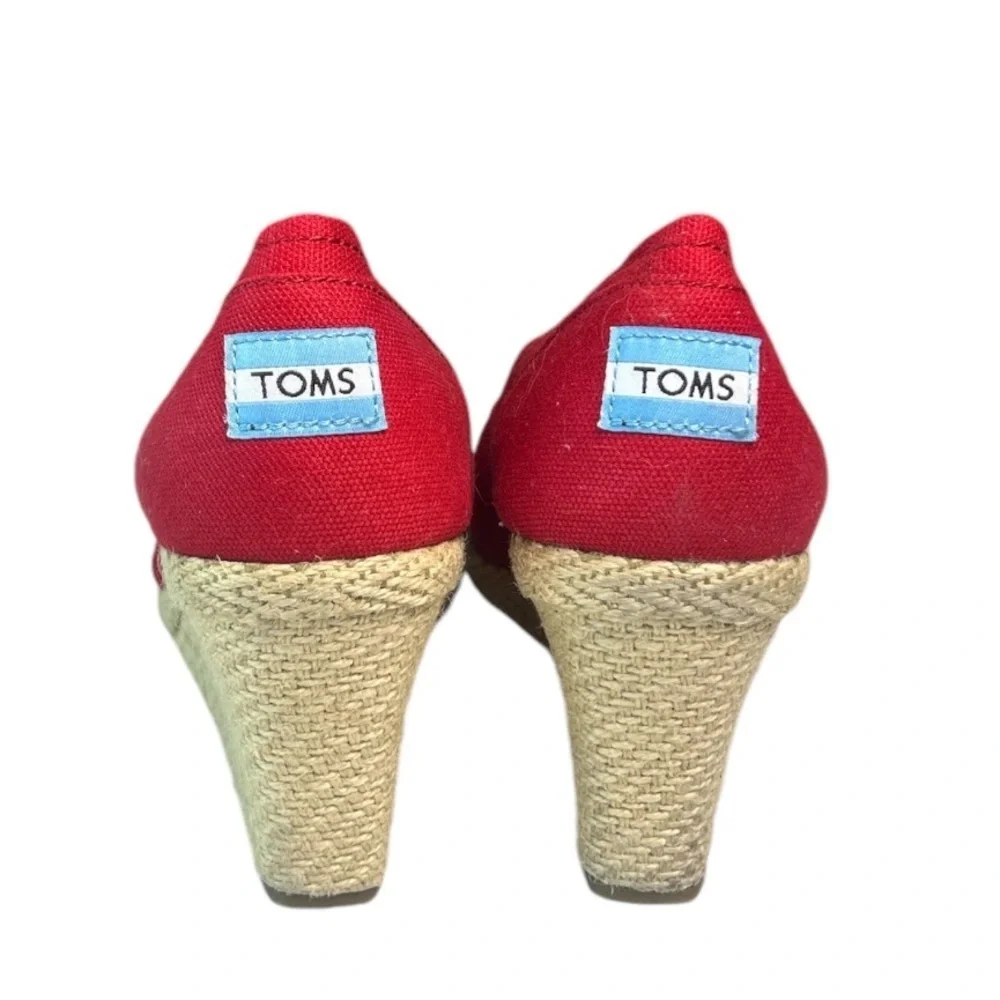 Tom’s Wedges